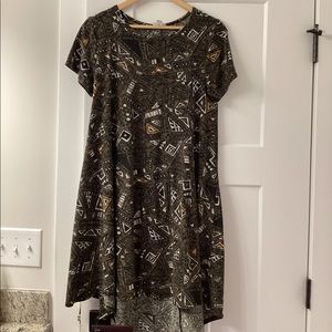Lularoe S dress - fits up to XL